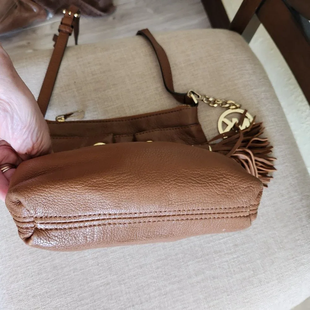 Michael Kors Camden Leather Crossbody Bag Purse